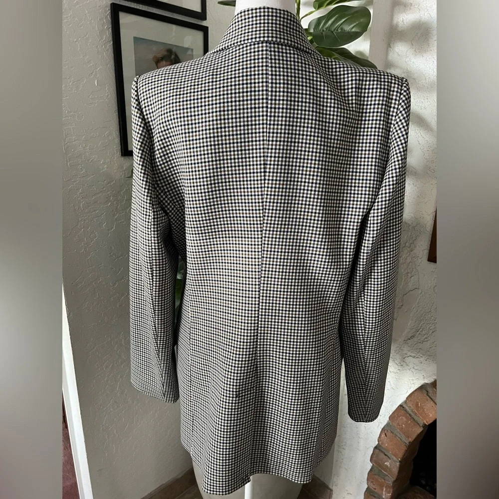 NWOT ZARA PLAID BLAZER💝 - Picture 2 of 4